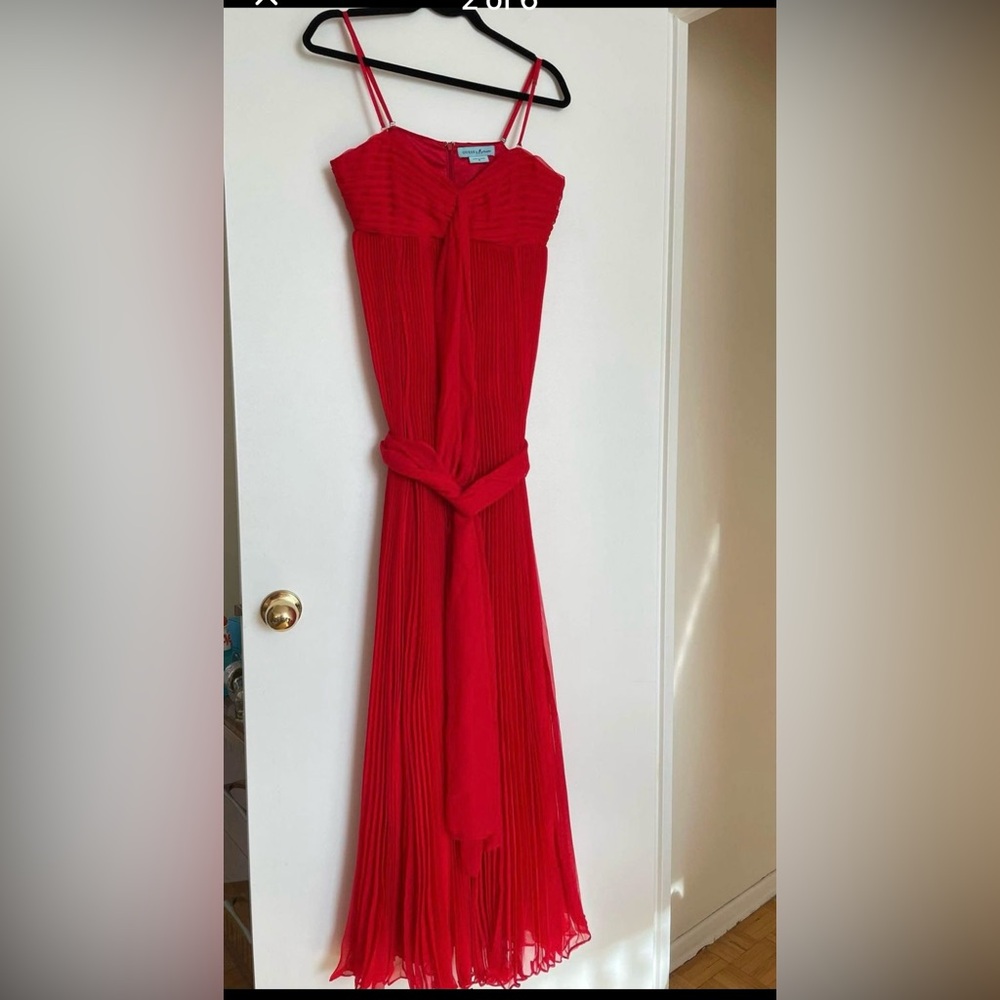 Long Guess Marciano red evening dress size M with shawl